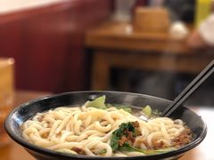-丽虹云南过桥米线(兴工街店)