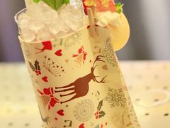 -TZ House音乐现场(来福士中心店)