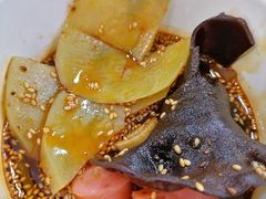 -八一路好吃街(雨田商务大厦店)