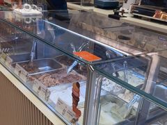 -VENCHI 闻绮(上海佛罗伦萨小镇店)