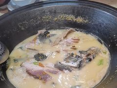 -陈大锅·岳阳鱼馆·地道岳阳菜(美食街店)