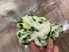 -白玉兰食品甜凤店(合生汇店)