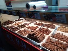 -张鸭子重庆特产卤味小吃(未来国际店)