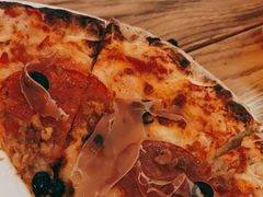 -城市大道红炉披萨烘焙坊