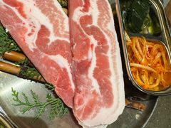 -草家酱蟹炭火烤肉店(珲春南路一店)