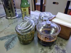 -渝之汇牛肉豌杂面