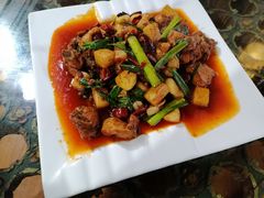 饵块黄焖鸡-阿兰白家宴
