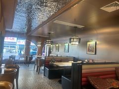 -清真·卡德尔大叔新疆主题餐厅(龙汇路店)