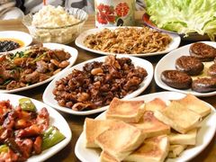 -炙热童年·老北京炙子烤肉(南锣鼓巷店)