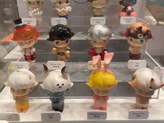 -泡泡玛特POPMART (北京超极合生汇店)