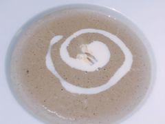 奶油蘑菇汤-MARU玛露音乐餐厅(大学路店)