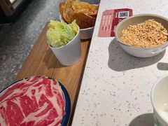 -三人行骨头王火锅(长寿店)