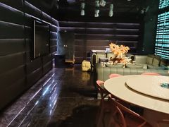 -W20 SHINING Party·K(悦豪和平路店)