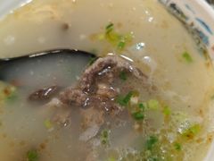 -王小王羊汤馅饼(欧亚商都店)