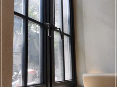 -Fridi Patisserie Cafe