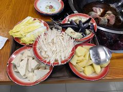 -边江铁锅炖鱼(振八街店)