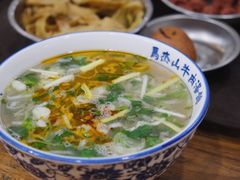 -清真马杰山牛肉汤馆