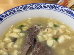 -一间楼牛羊肉泡馍馆(东一路店)