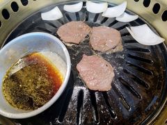 -炼火烤肉店