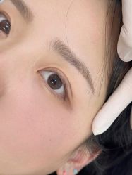 -轻妆Feel·半永久纹眉眼线