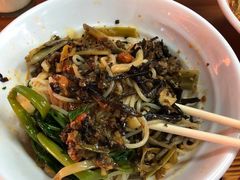 -老巷口螺蛳粉(柳州总店)