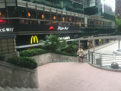 门面-麦当劳(宜安广场店)