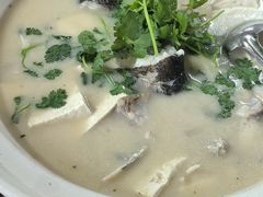 -芦茨金富饭庄·25年老字号·专做稻草鸡