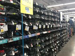-迪卡侬(西三旗店)