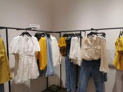 -URBAN REVIVO(西安Momopark店)