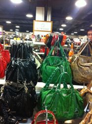 点击看大图 -SWAROVSKI(燕莎奥特莱斯店)