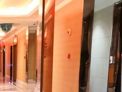 -乐界KTV(虹桥中心店)