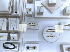 -鑫羽黄金首饰奢侈品回收鉴定