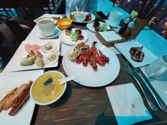 -深圳彭年万丽酒店
