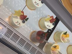 -花花卷卷·鲜食蛋糕(静安久光百货店)
