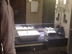 -广州天河希尔顿酒店