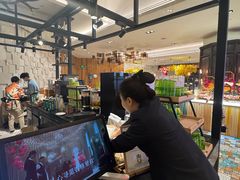 -松咖啡自助餐厅·松北香格里拉