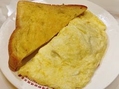 蒜蓉多士-香港新发烧腊茶餐厅(书城店)