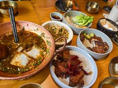 -SHAN山(前滩太古里店)