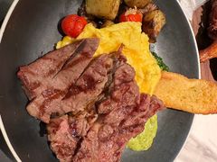 -半秋山西餐厅(襄阳万达店)