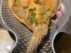 -蜜桃餐厅·伴山(湖滨商业街店)