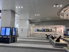 -冰纷万象滑冰场(深圳万象城店)