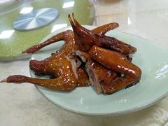 红烧乳鸽-金麒麟美食城