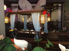 -韵秋荷(宝山龙湖天街店)