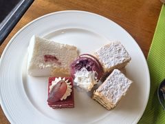 -岷山饭店-芝芝自助餐厅