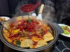 -辣尚瘾·烤鱼·新川菜(牡丹园直营店)