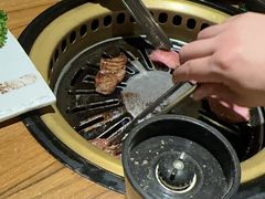 -炼火烤肉店