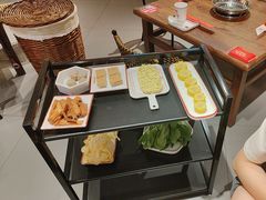 -阿润打边炉·鲜切鸡煲(华漕店)