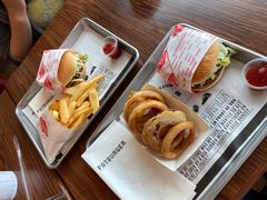 -FATBURGER 特富客汉堡(外交公寓店)