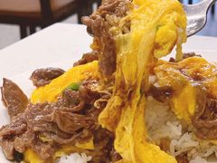 牛肉滑蛋饭-有章牛杂(石厦店)
