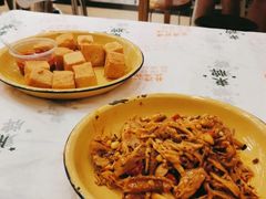 -东排食堂长沙小吃大排档(五一广场店)